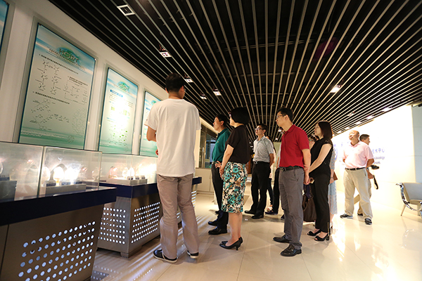 IMG_3435-600宽.jpg IMG_3435-600宽.jpg
